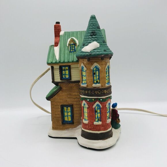 Christmas Streets Collection Handpainted Porcelain House "Doll Shop” 2004 Read - Picture 2 of 7